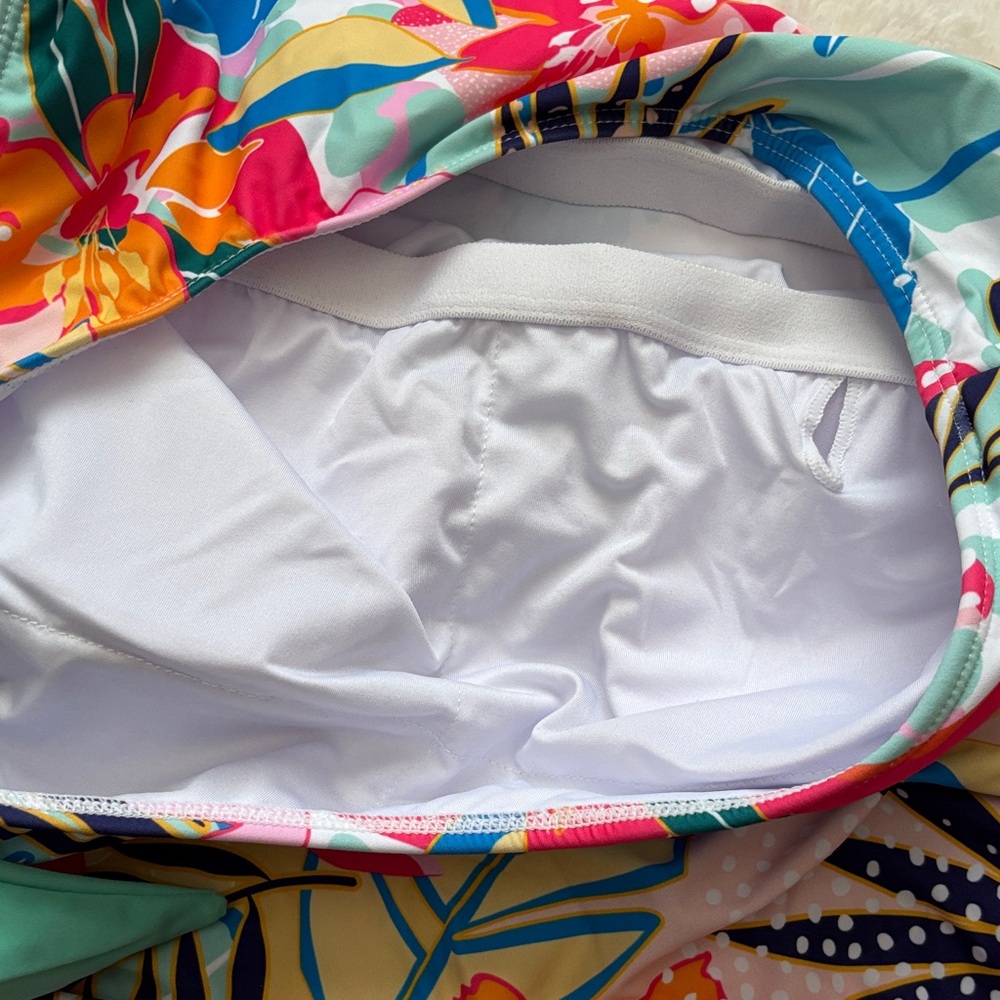 Fun & Colorful One-Shoulder Asymmetrical swimsuit top in Bright Tropical Design - Picture 5 of 7